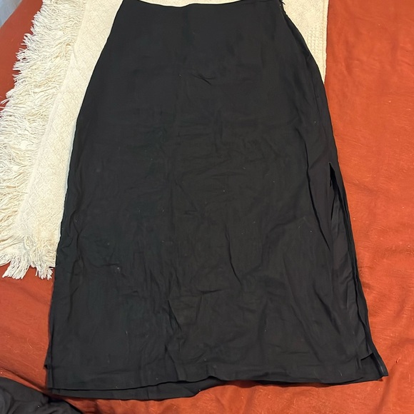 FINAL OFFER - Gap Black Linen Skirt - Picture 1 of 6